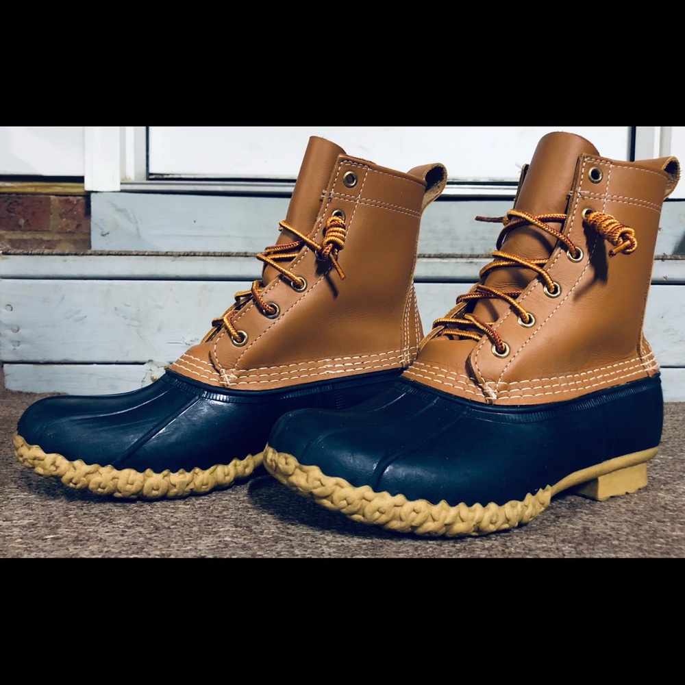 •Bean Boots•